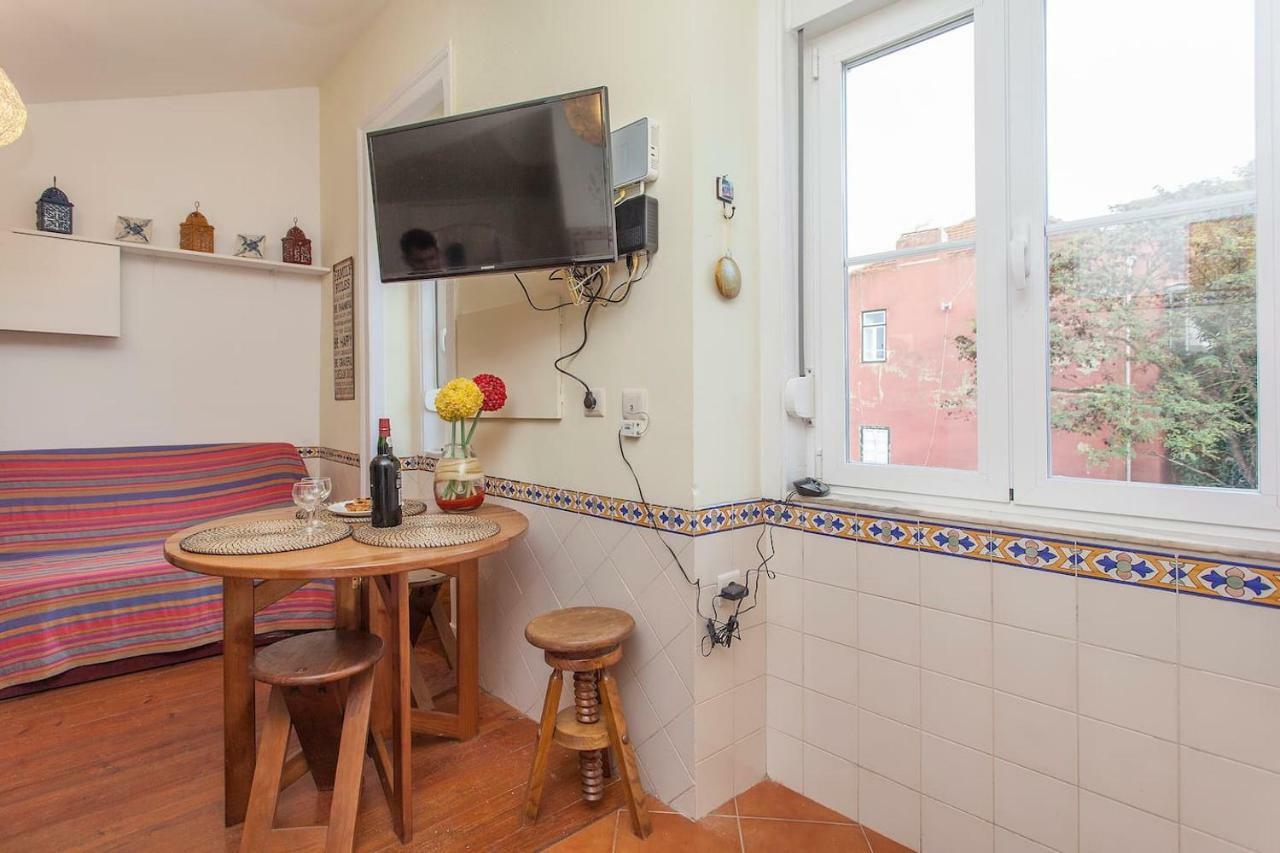 Apartment Cozy Flat In Adamastor